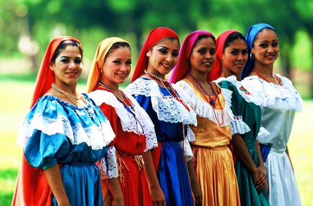 On this website you will find information on El Salvadoran culture 